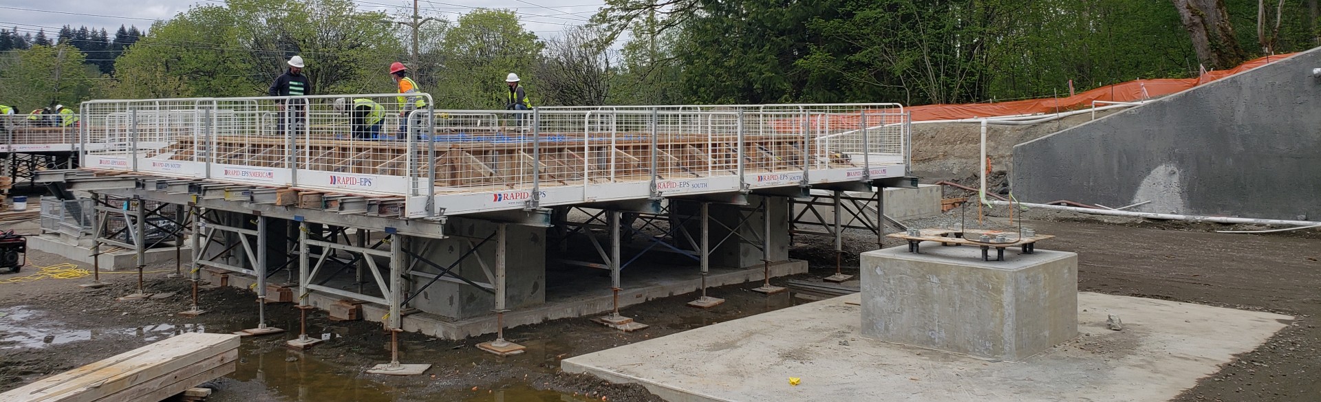 Falsework for Elevated Seismic Isolation Slabs